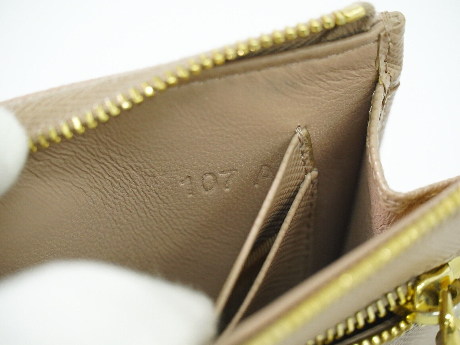 Prada High-End Fashion & Designer Bags