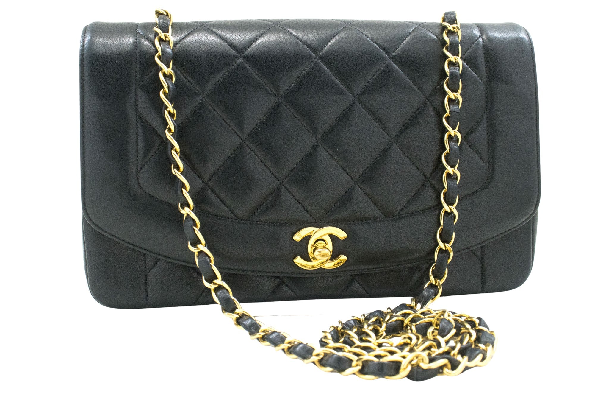 Chanel Diana bag, Chanel luxury bags, Chanel fashion accessories