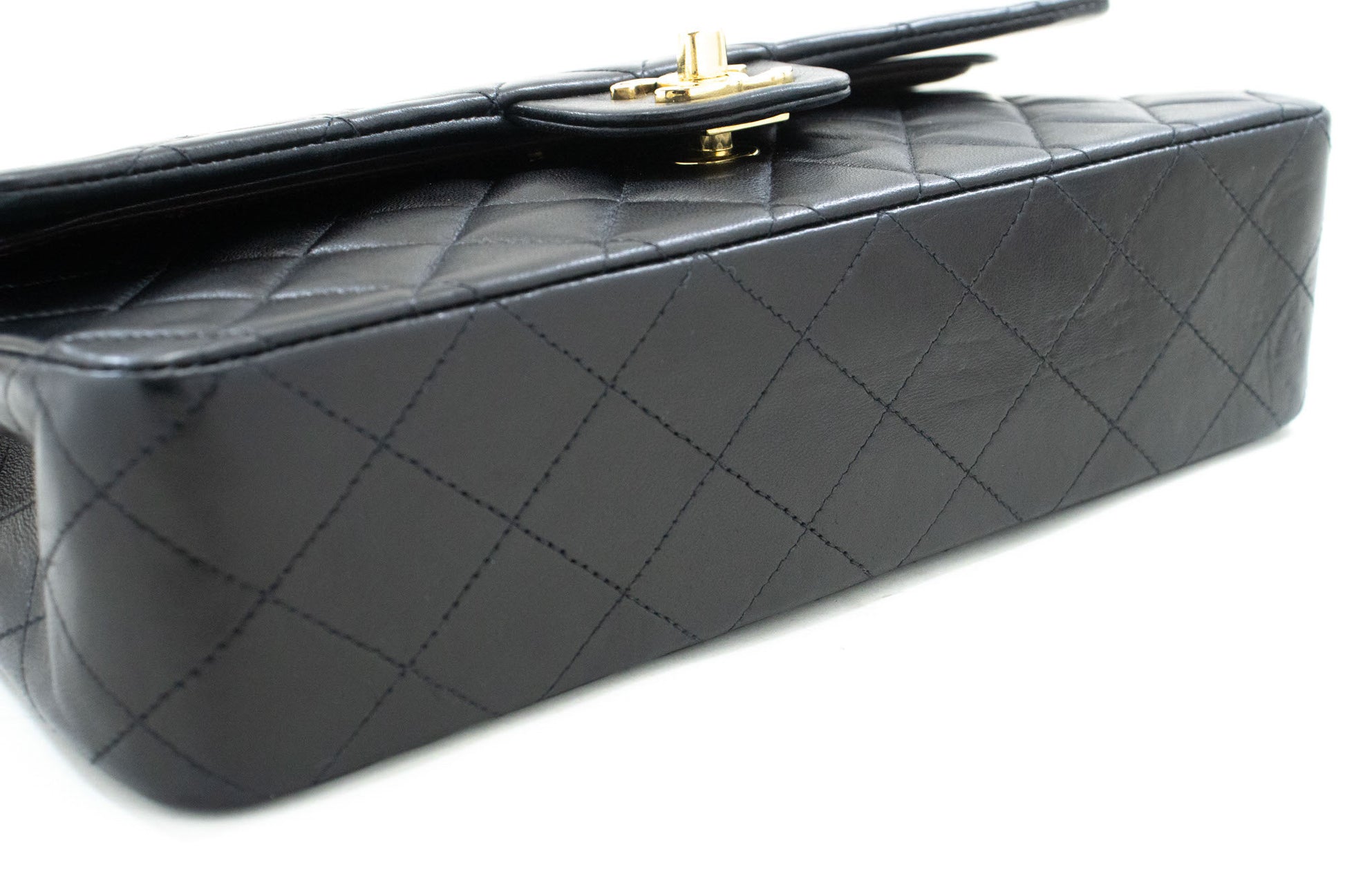 Luxury Chanel bag, Chanel handbags, designer Chanel fashion