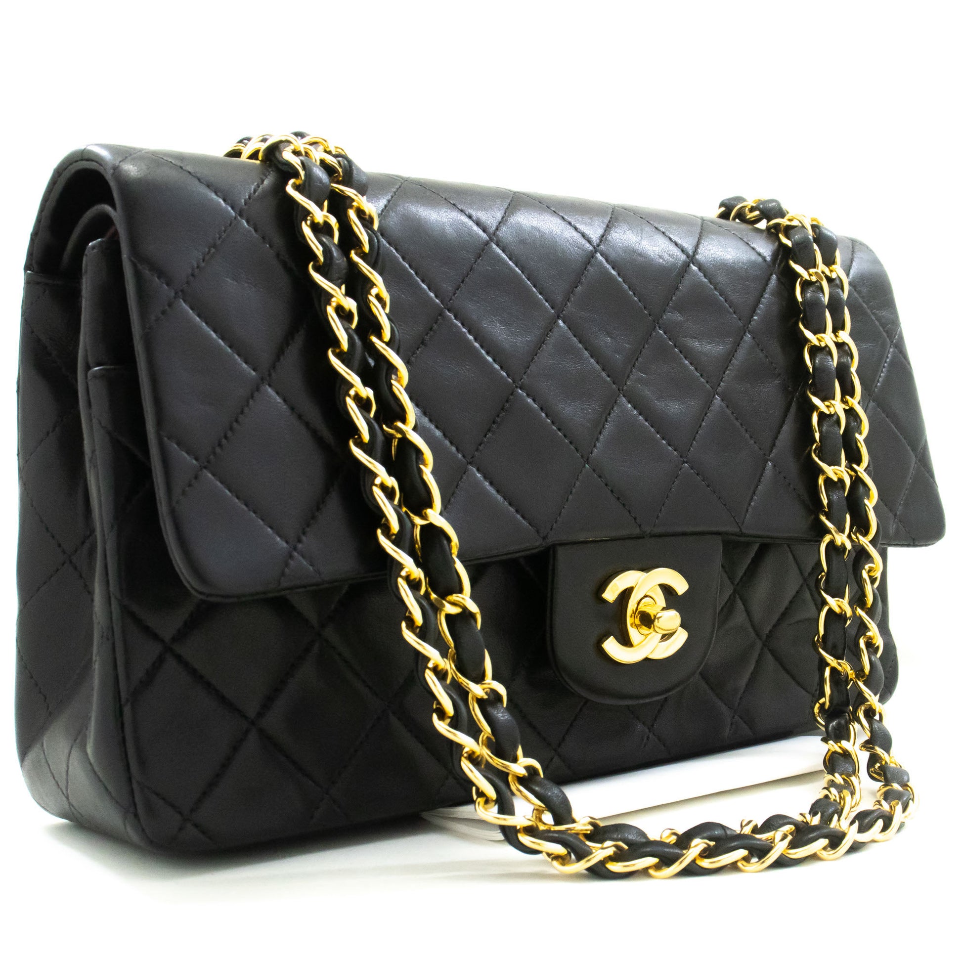 Chanel Leather shoulder Bag - My Luxury Labels