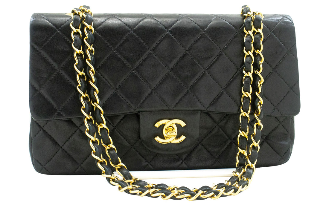 Chanel Leather shoulder Bag - My Luxury Labels