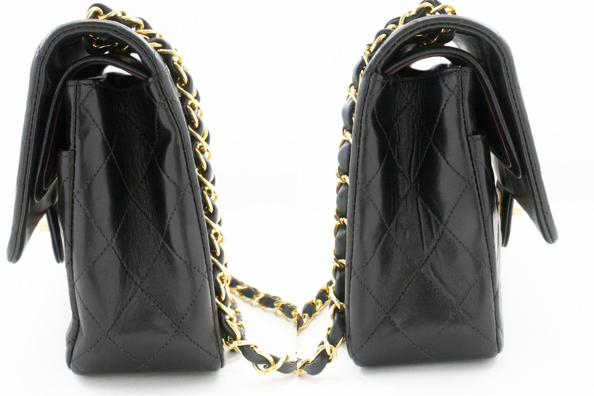 Chanel Leather shoulder Bag - My Luxury Labels