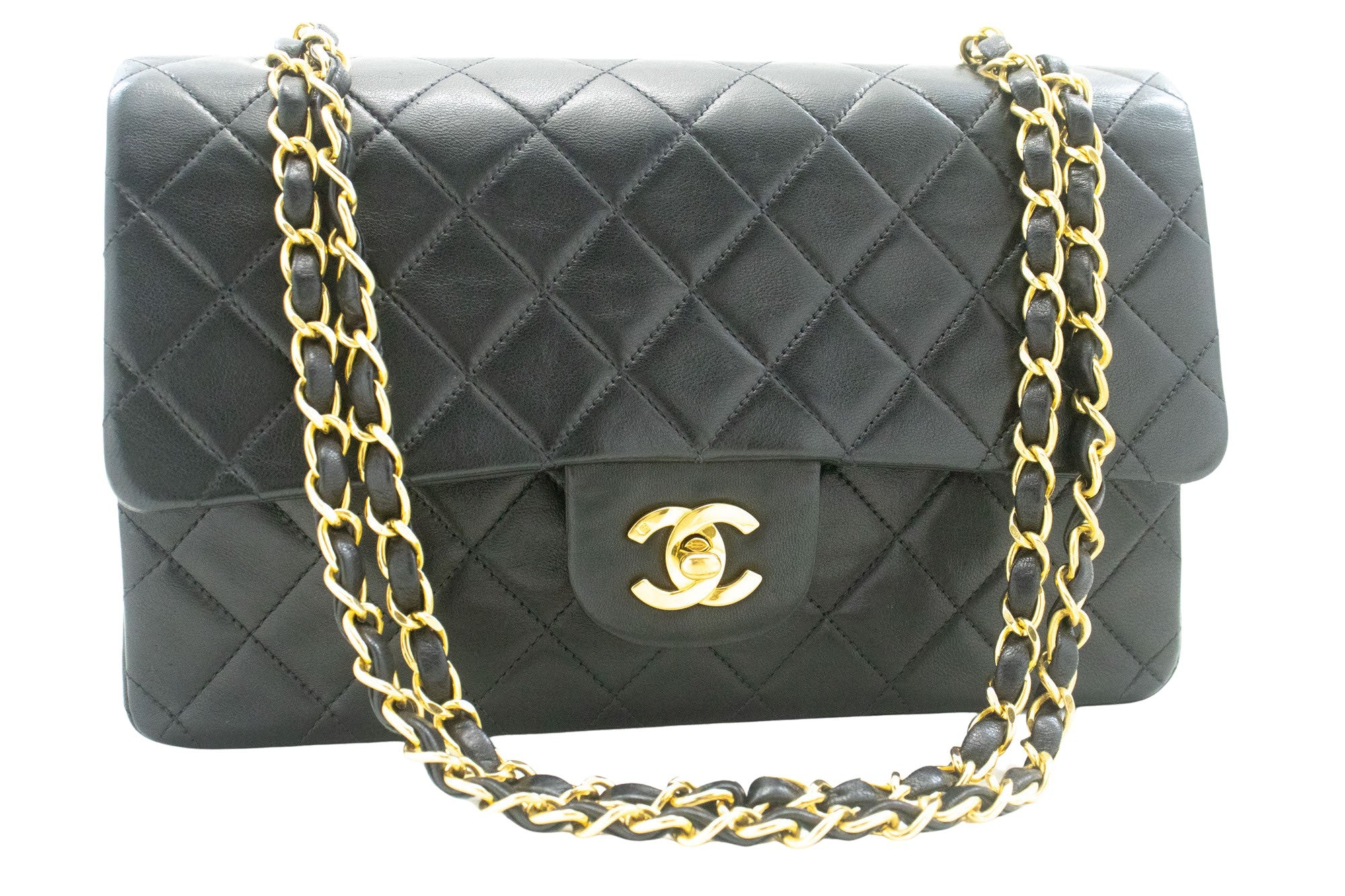Chanel Designer Bags & Fashion – Iconic Luxury Collection