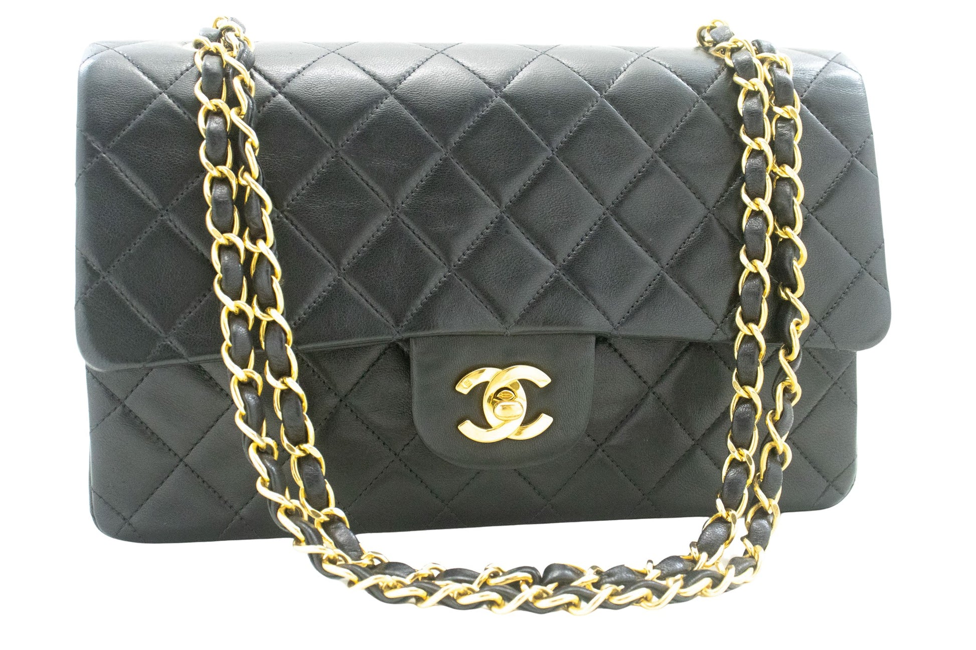 Chanel Designer Bags & Fashion – Iconic Luxury Collection