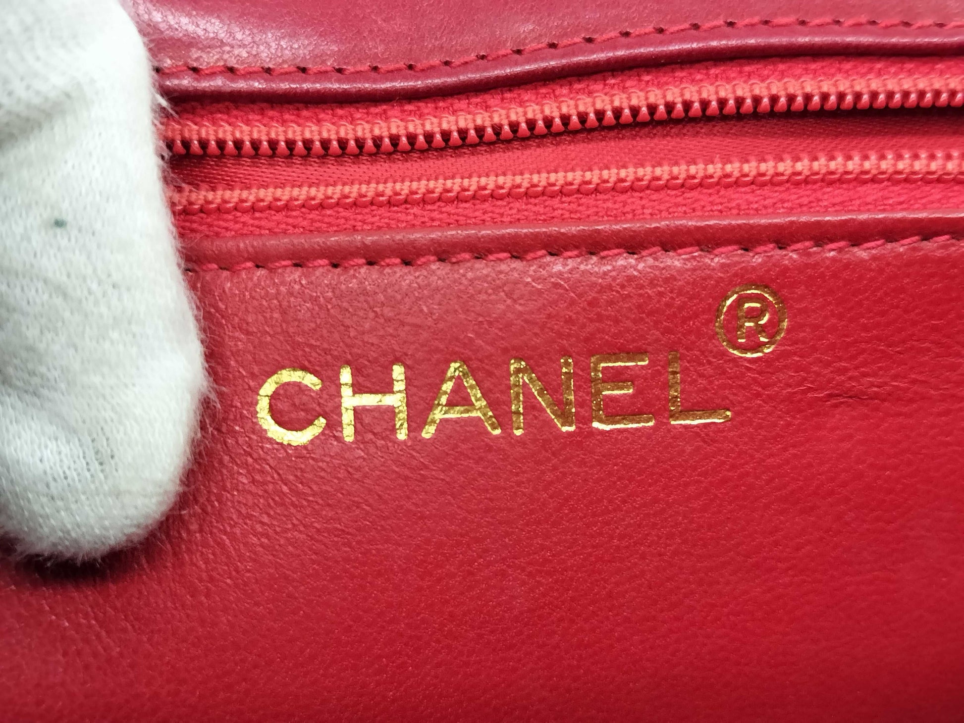 Chanel Luxury Bags – Timeless Designer Purses