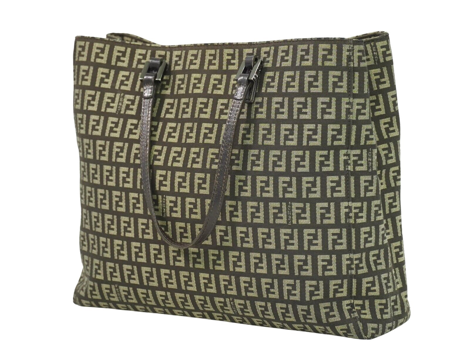 Fendi Designer Bags – Iconic Luxury Handbags & Accessories
