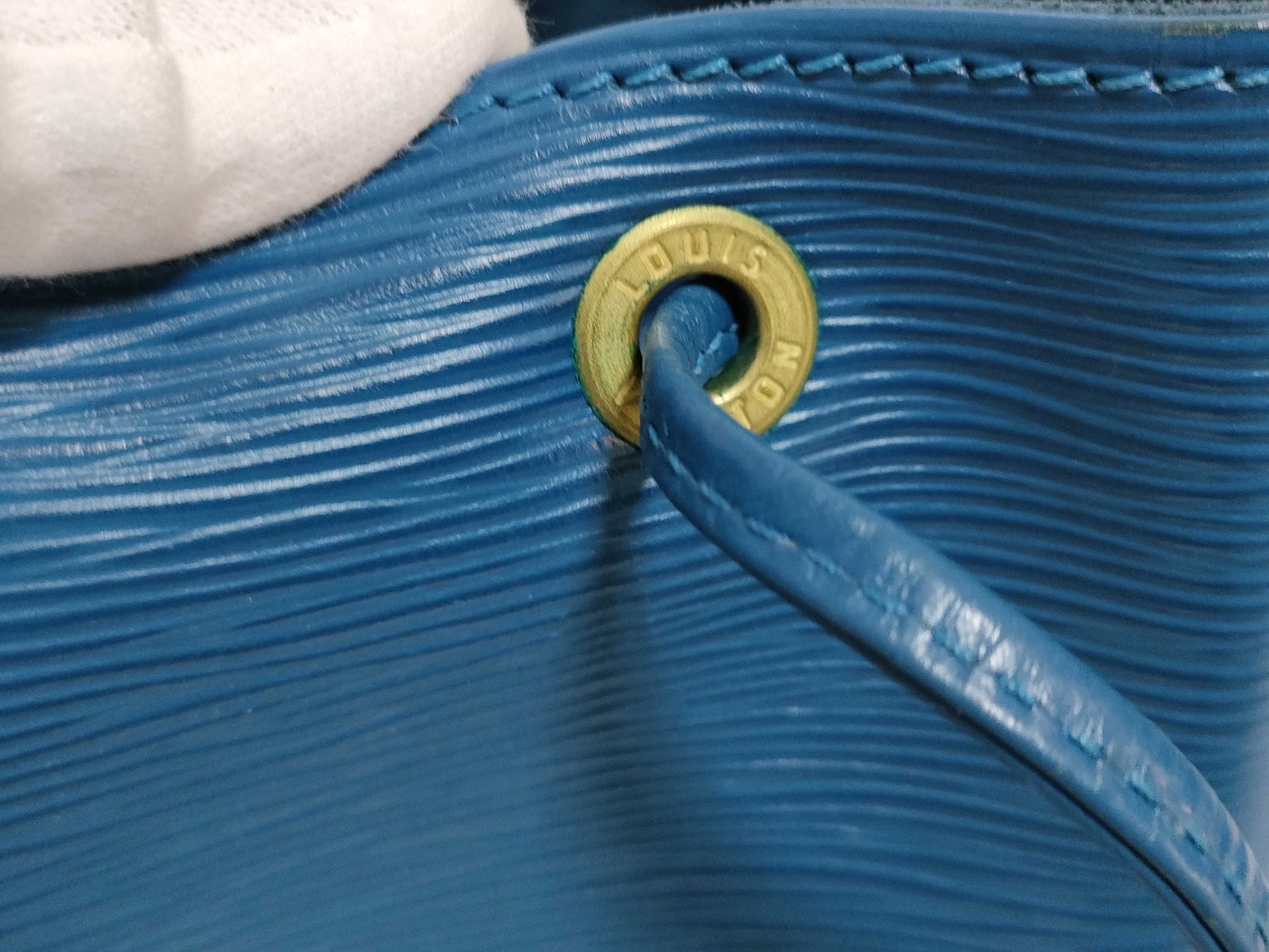 Louis Vuitton Luxury Bags & Accessories