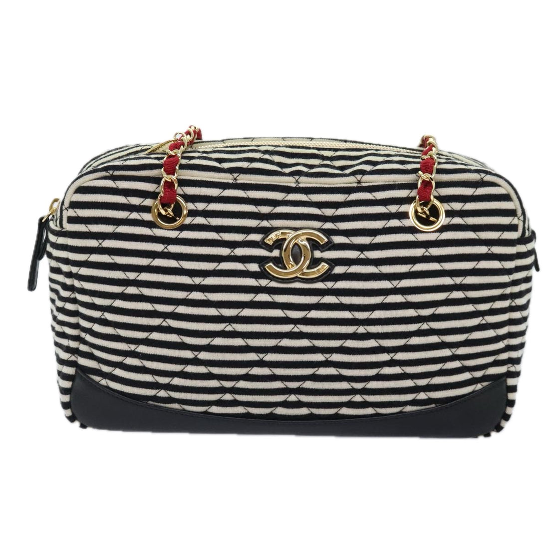Chanel Matelassé Bag – Signature Quilted Leather Handbag