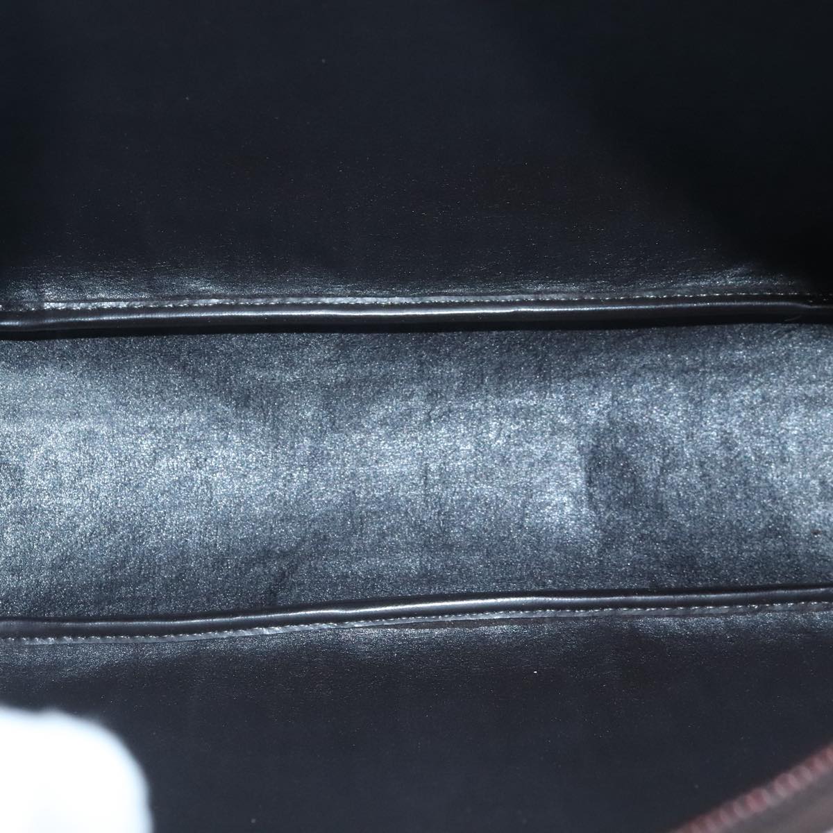 Dior Trotteur Bag – Chic & Timeless Saddle Design