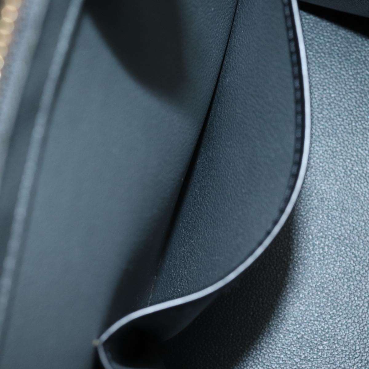 Louis Vuitton Riviera Elegant Handbag