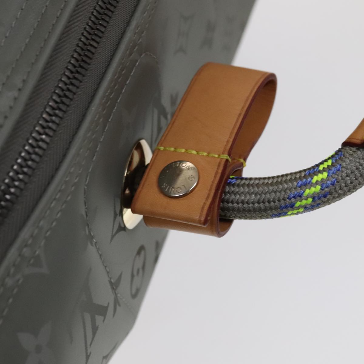 Louis Vuitton Leather travel Bag - My Luxury Labels