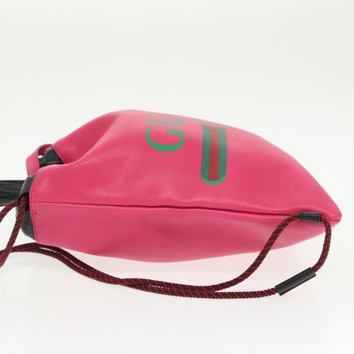Gucci Drawstring Bag – Stylish & Versatile Luxury Bucket Bag