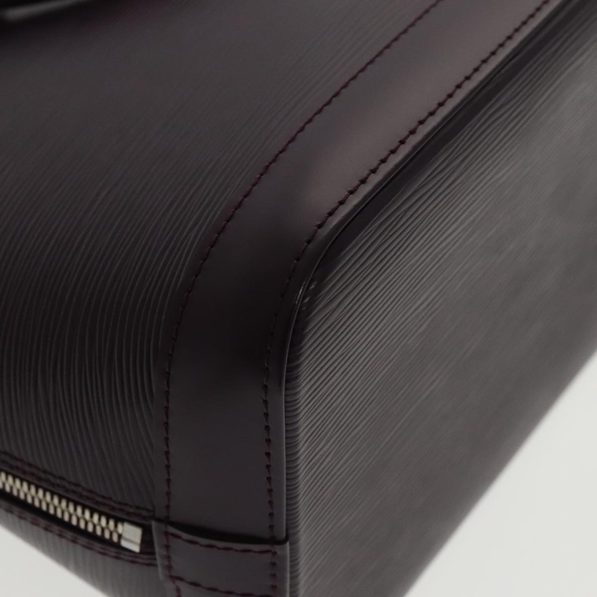 Louis Vuitton Alma, Louis Vuitton iconic handbag, luxury Louis Vuitton Alma bag