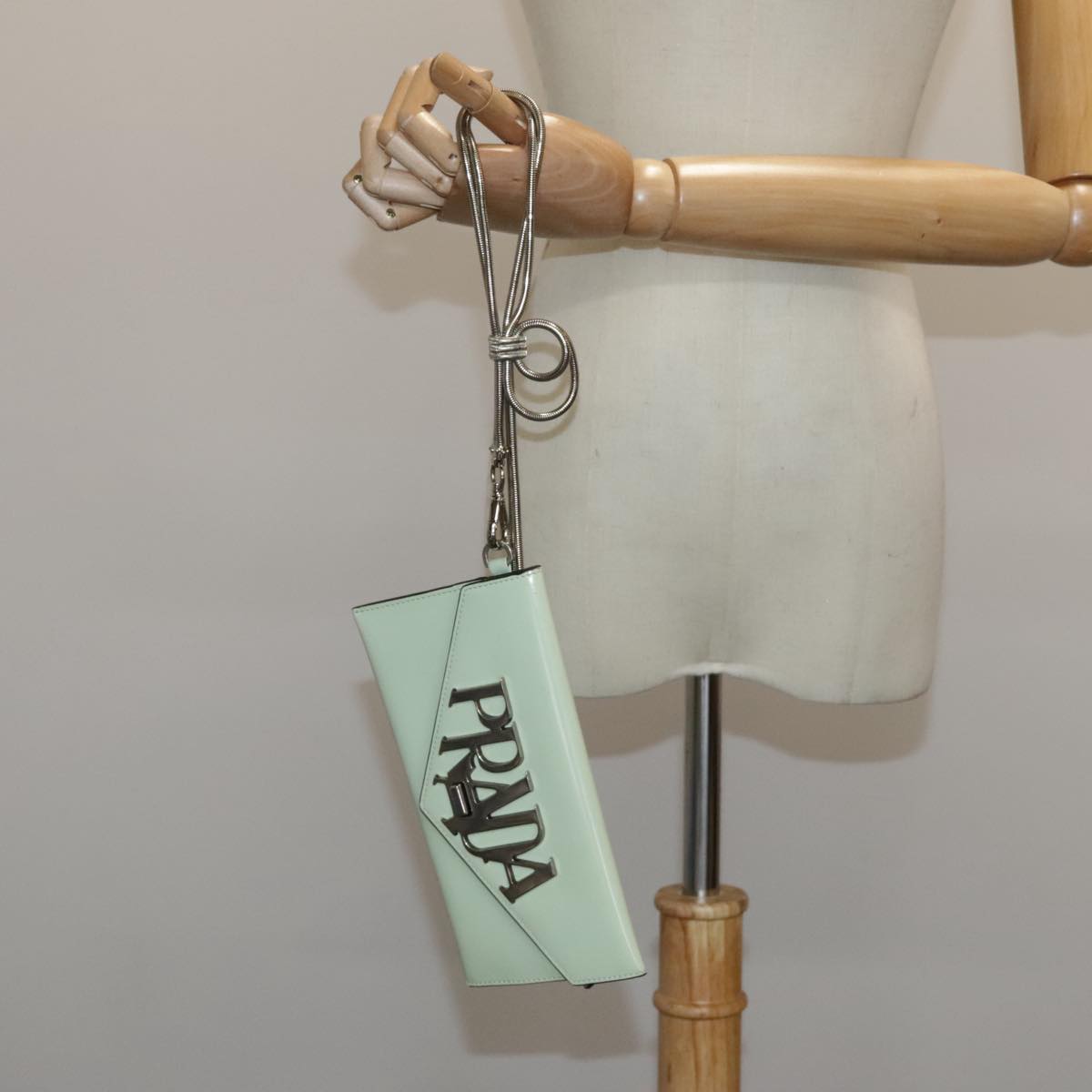 Prada Fashion – Luxury Bags, Clothing & Accessories