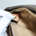 Louis Vuitton Looping GM – Classic Shoulder Bag with Timeless Design
