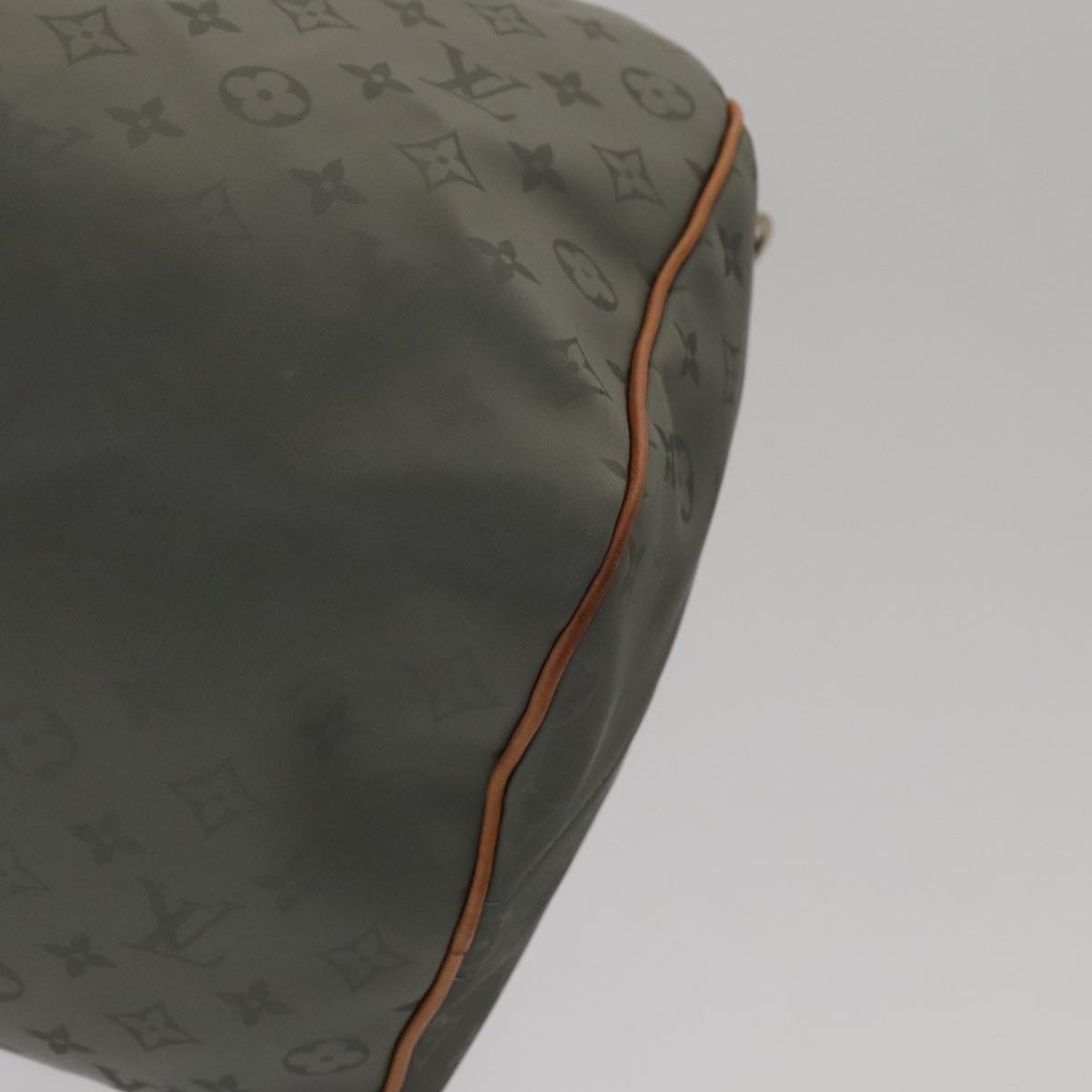 Louis Vuitton Leather travel Bag - My Luxury Labels