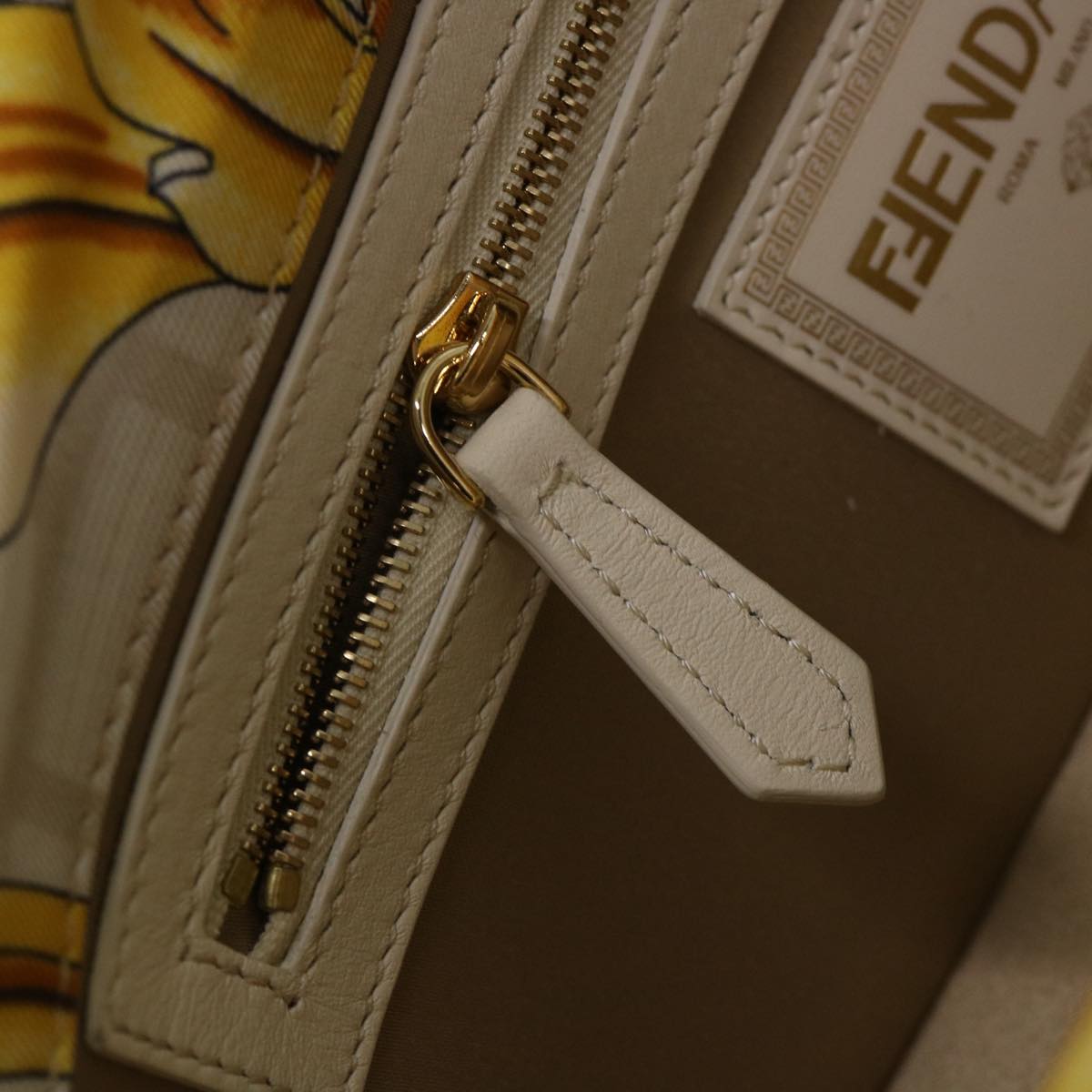 Fendi Baguette, luxury Fendi handbag, designer Fendi baguette bag, Fendi women’s bag