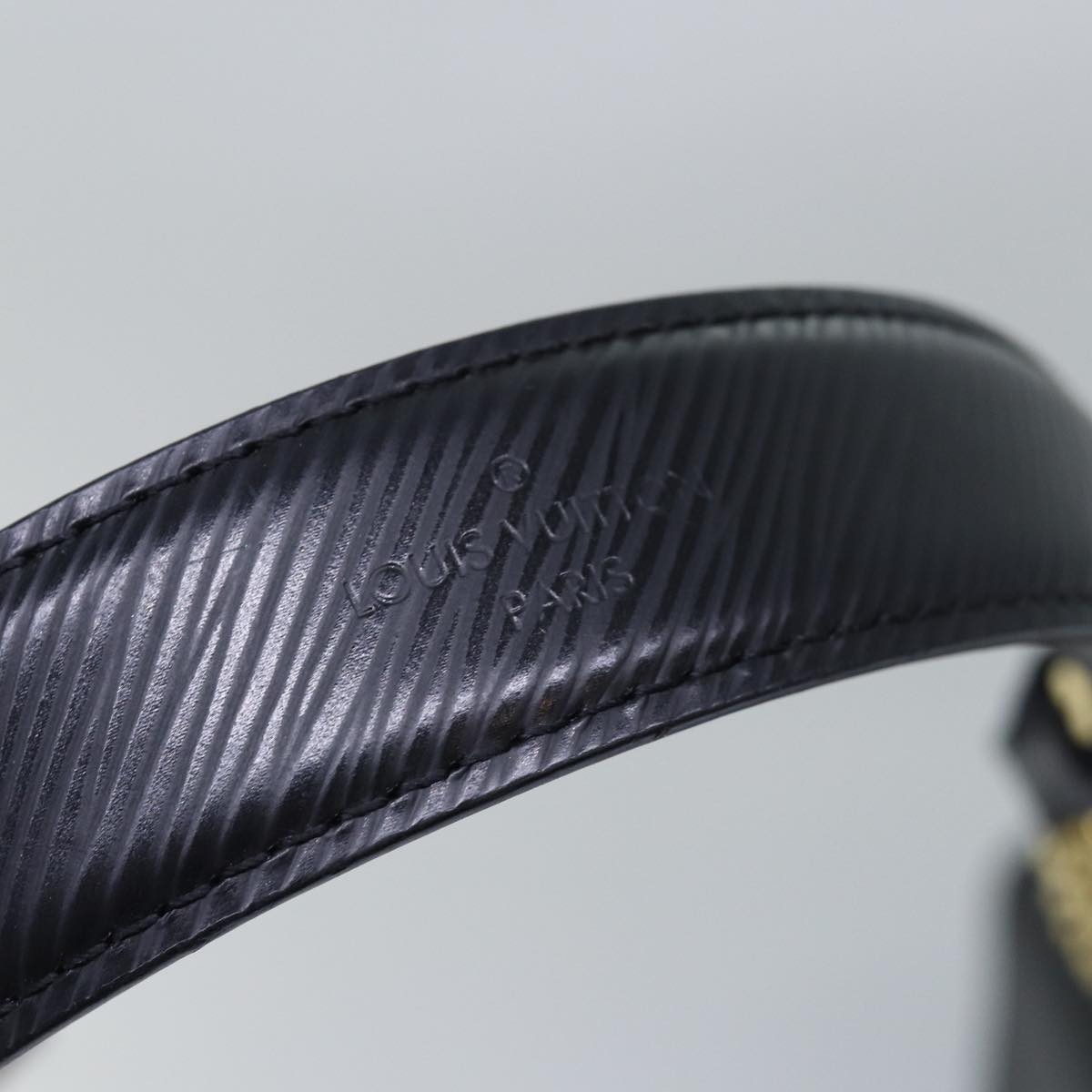 Louis Vuitton Twist Leather shoulder Bag - My Luxury Labels
