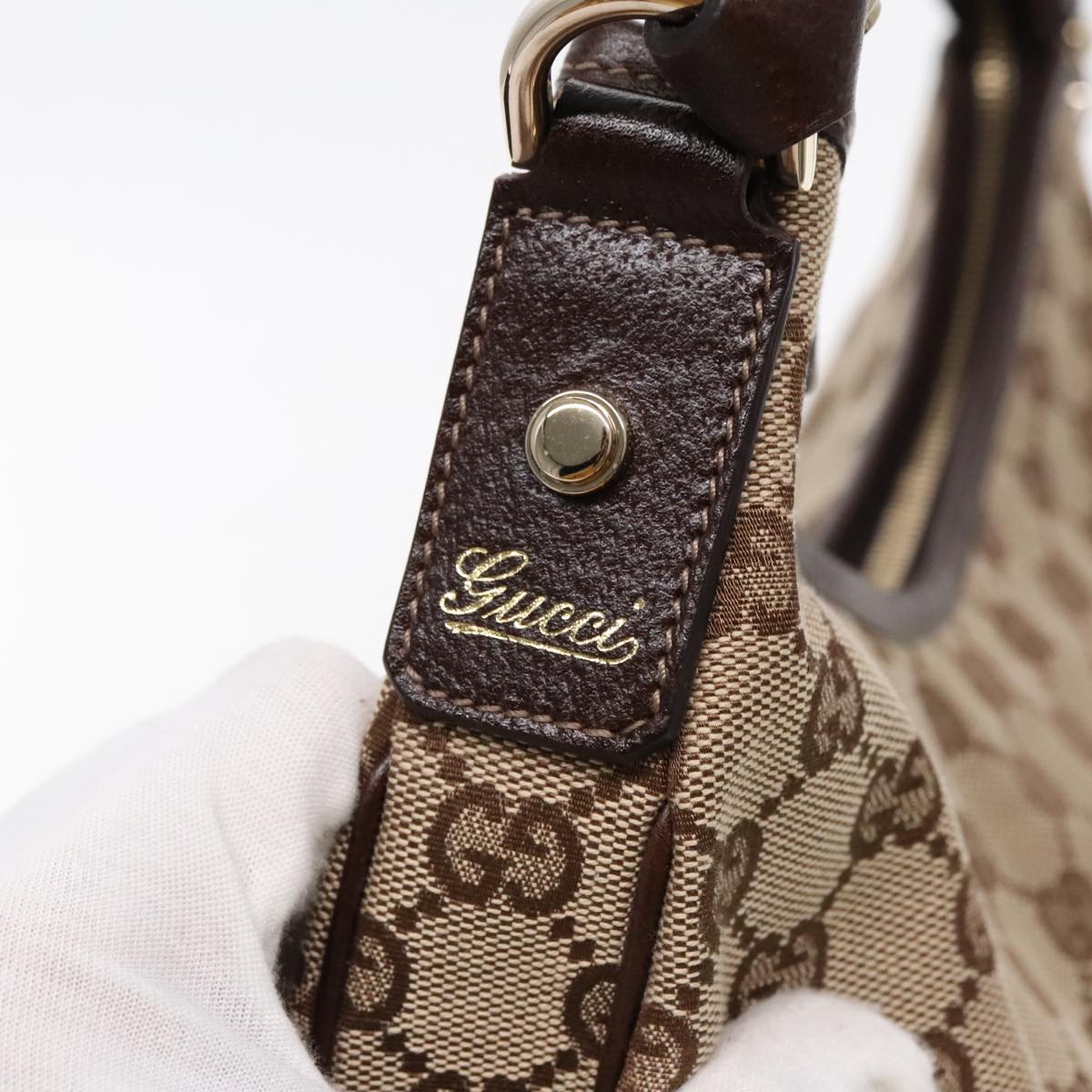 Gucci Abbey Bag – Chic Shoulder Bag with GG Monogram