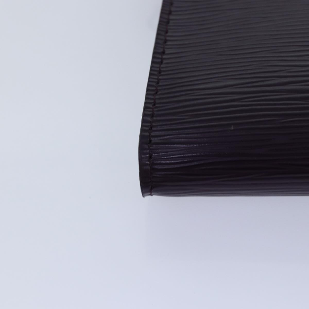 Louis Vuitton Pochette Accessoire – Classic Mini Shoulder Bag