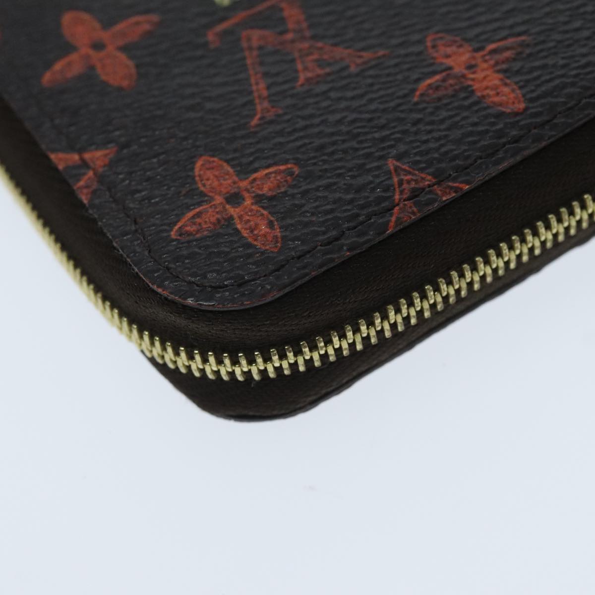 Louis Vuitton Coin Purse – Compact & Stylish Wallet
