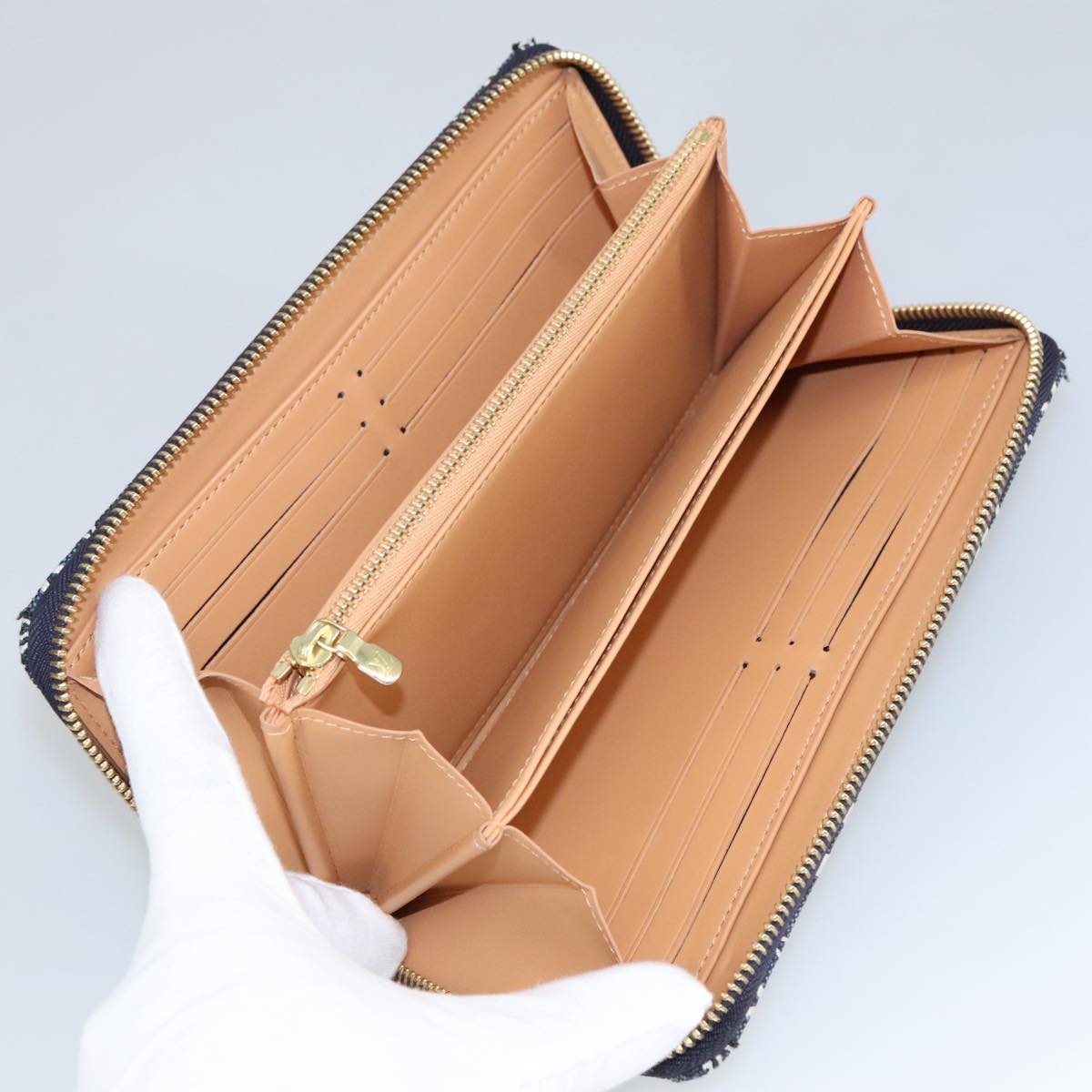 Louis Vuitton Zippy Wallet, Luxury Leather Wallet