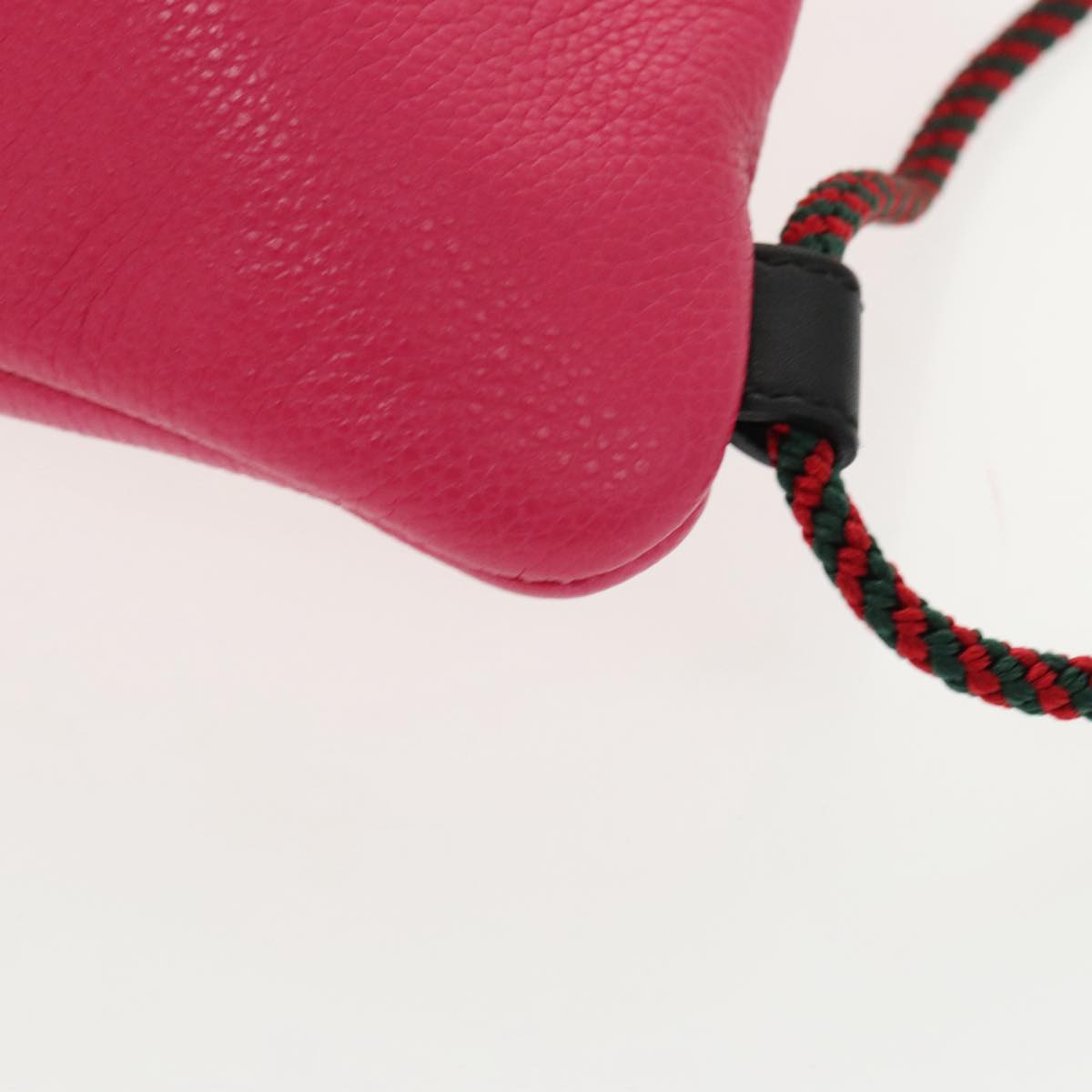 Gucci Drawstring Bag – Stylish & Versatile Luxury Bucket Bag