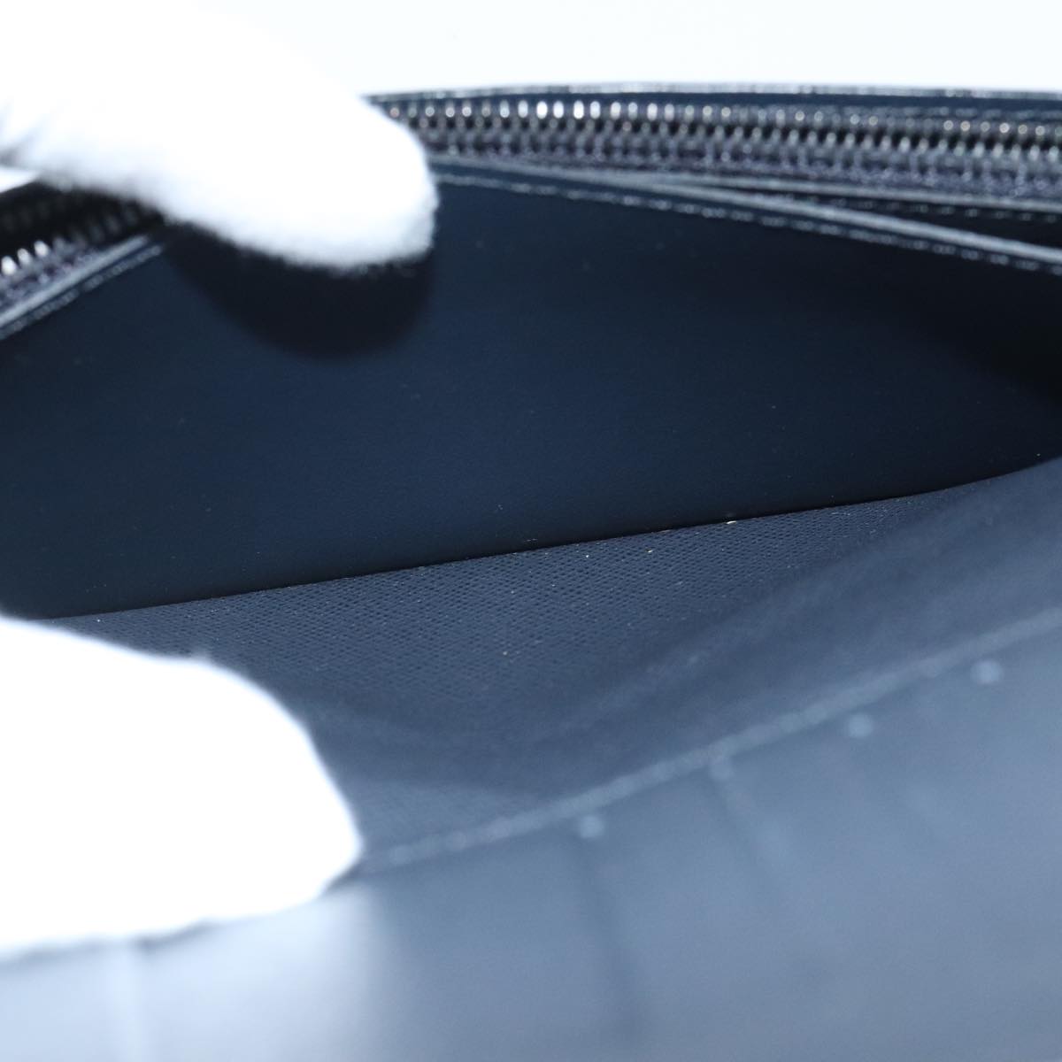 Louis Vuitton Brazza Wallet, LV Men’s Wallet, Designer LV Accessories