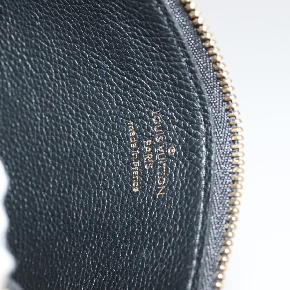 Louis Vuitton fashion, Louis Vuitton bags, Louis Vuitton luxury accessories