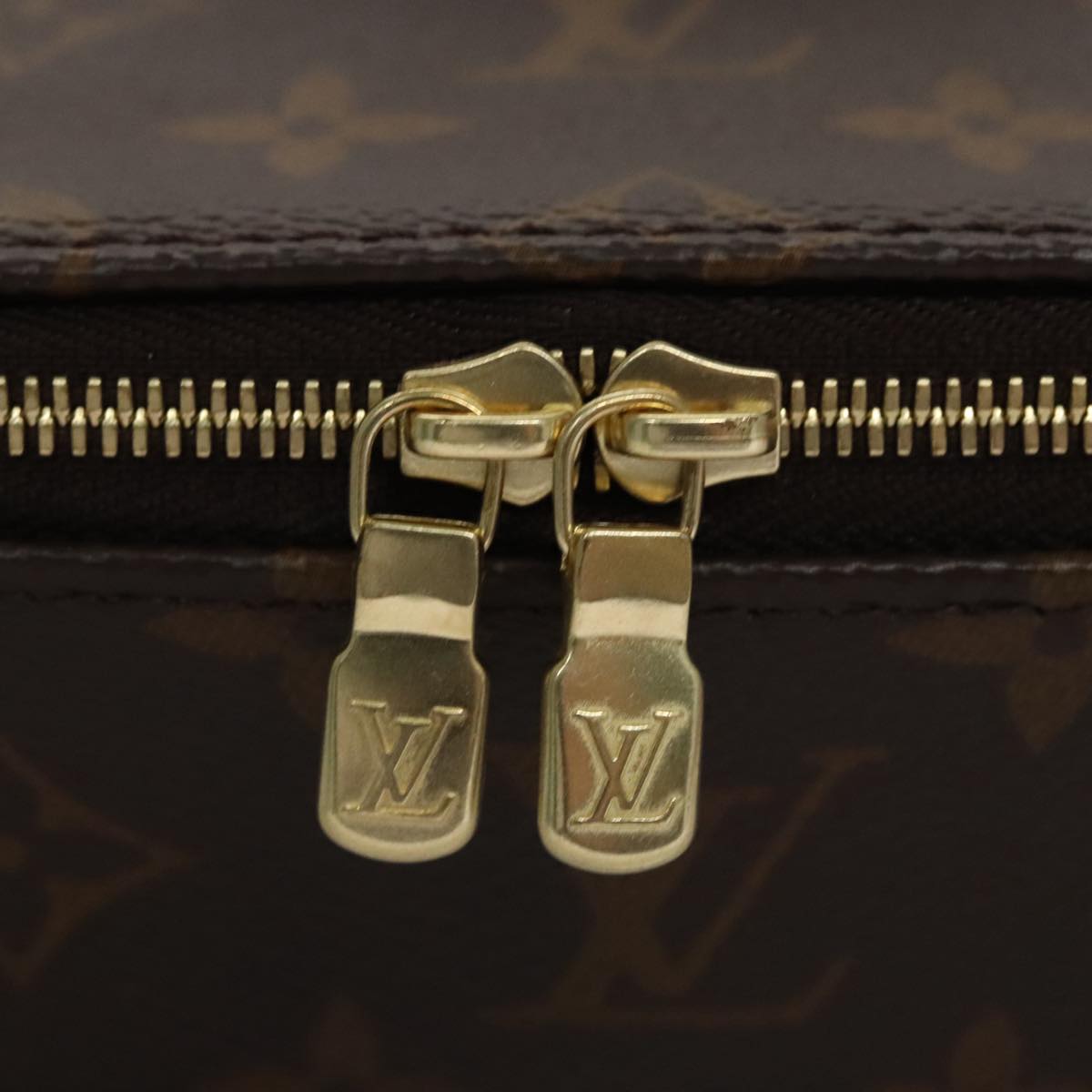 Louis Vuitton Jewelry Case – Monogram Travel Organizer