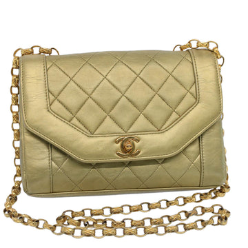 Chanel luxury bags, Chanel fashion, Chanel handbags, Chanel accessories
