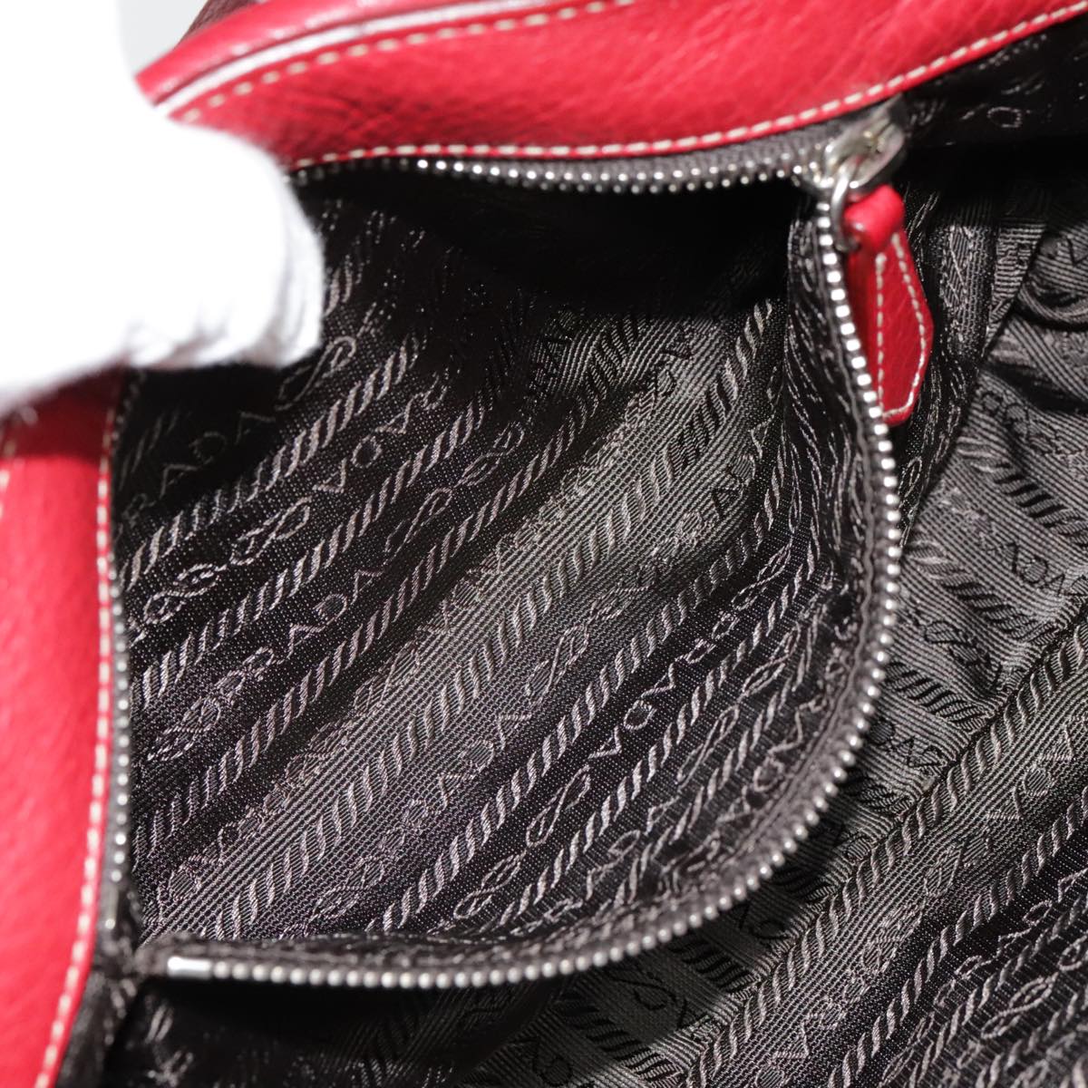 Prada Leather shoulder Bag - My Luxury Labels