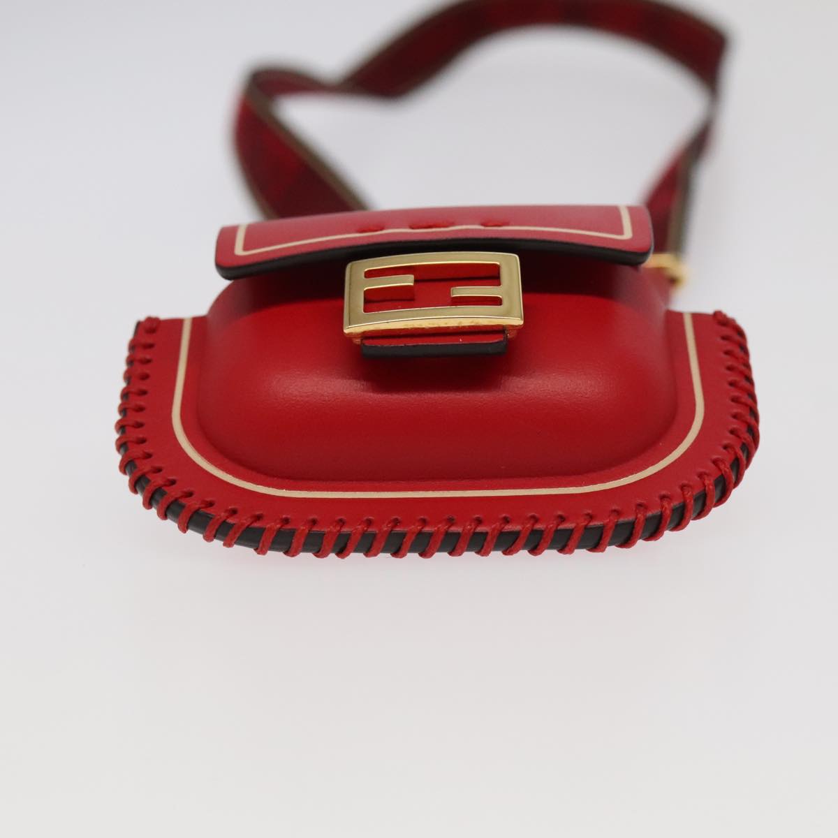 Fendi Baguette Bag – Iconic Designer Shoulder Bag for Women