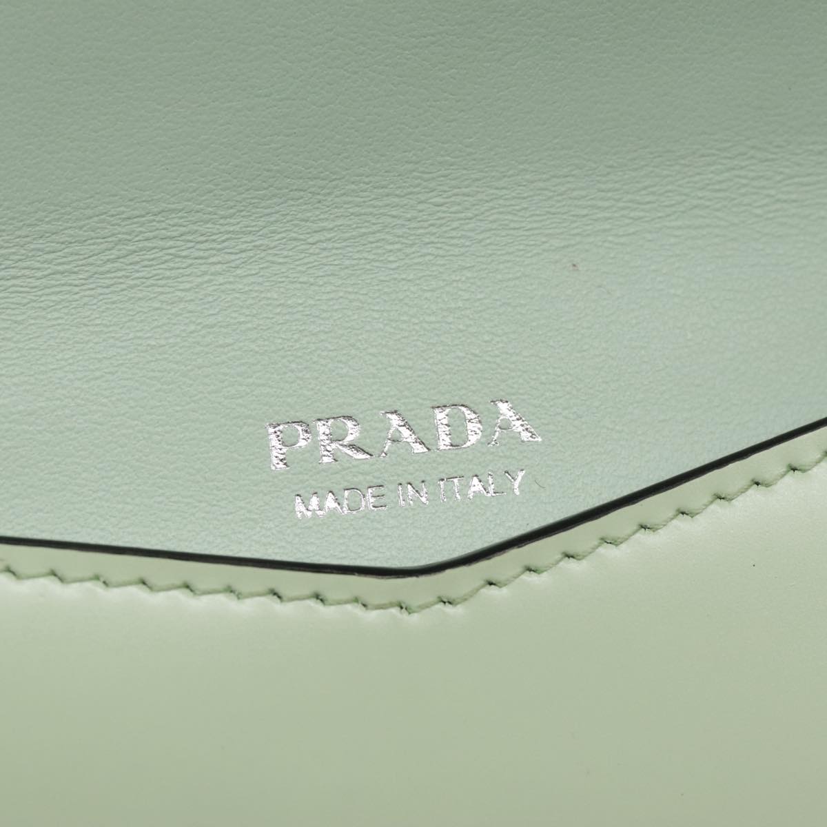 Prada Fashion – Luxury Bags, Clothing & Accessories