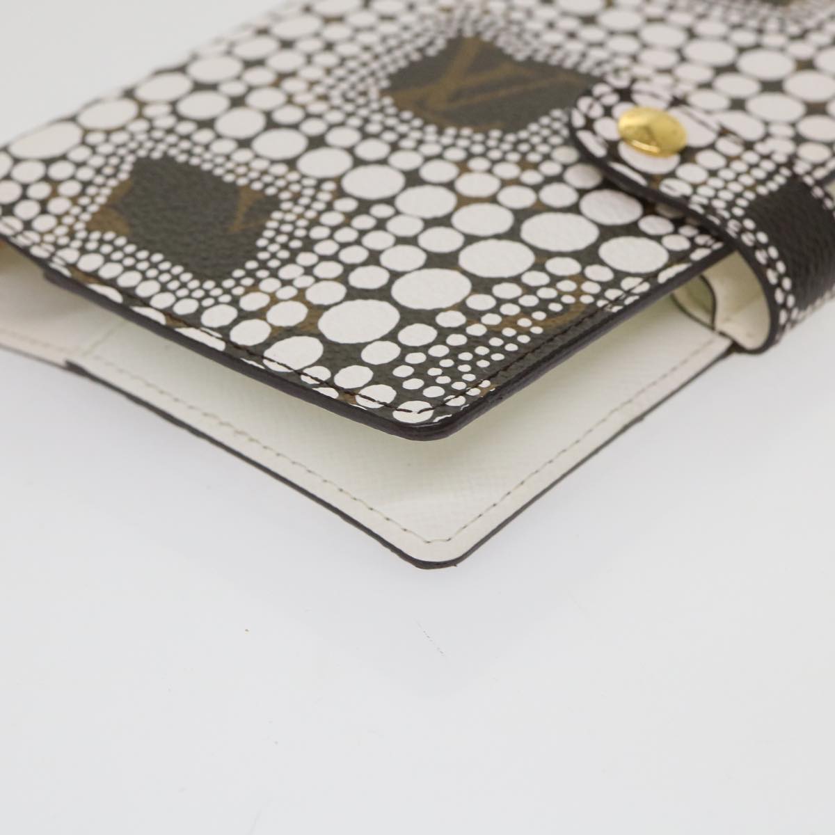 Louis Vuitton Agenda Cover Canvas wallet - My Luxury Labels
