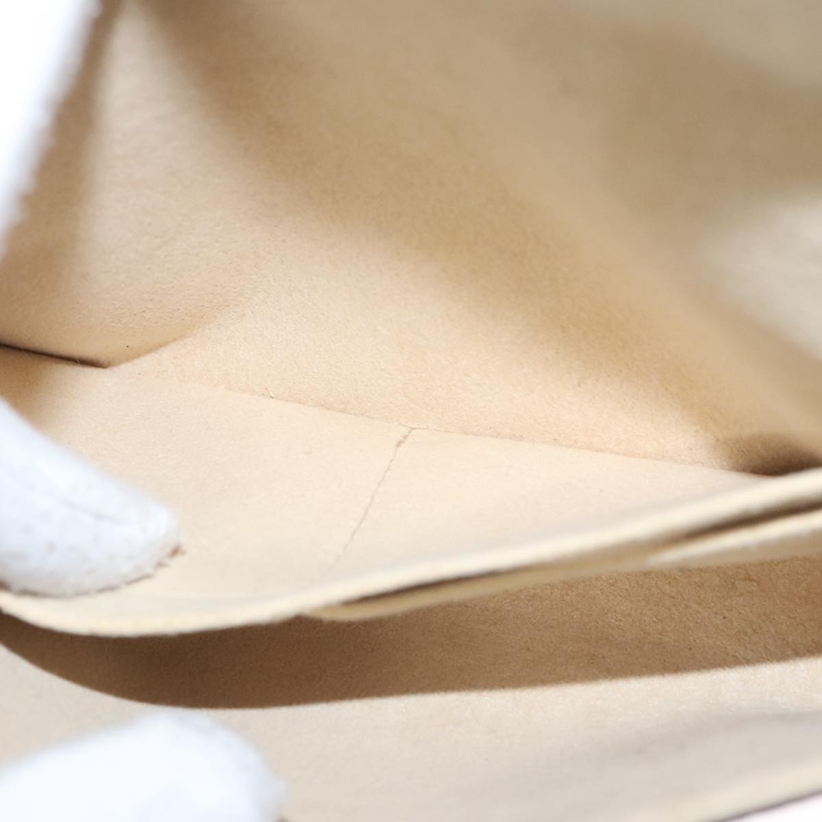 Louis Vuitton Luxury Bags, Wallets & Accessories