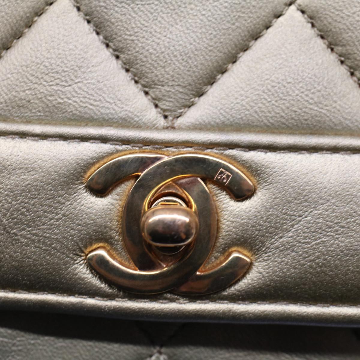 Chanel luxury bags, Chanel fashion, Chanel handbags, Chanel accessories