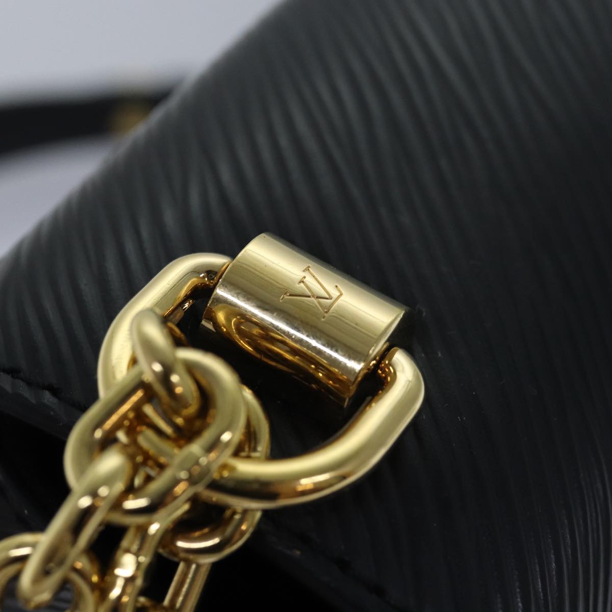 Louis Vuitton Twist Leather shoulder Bag - My Luxury Labels