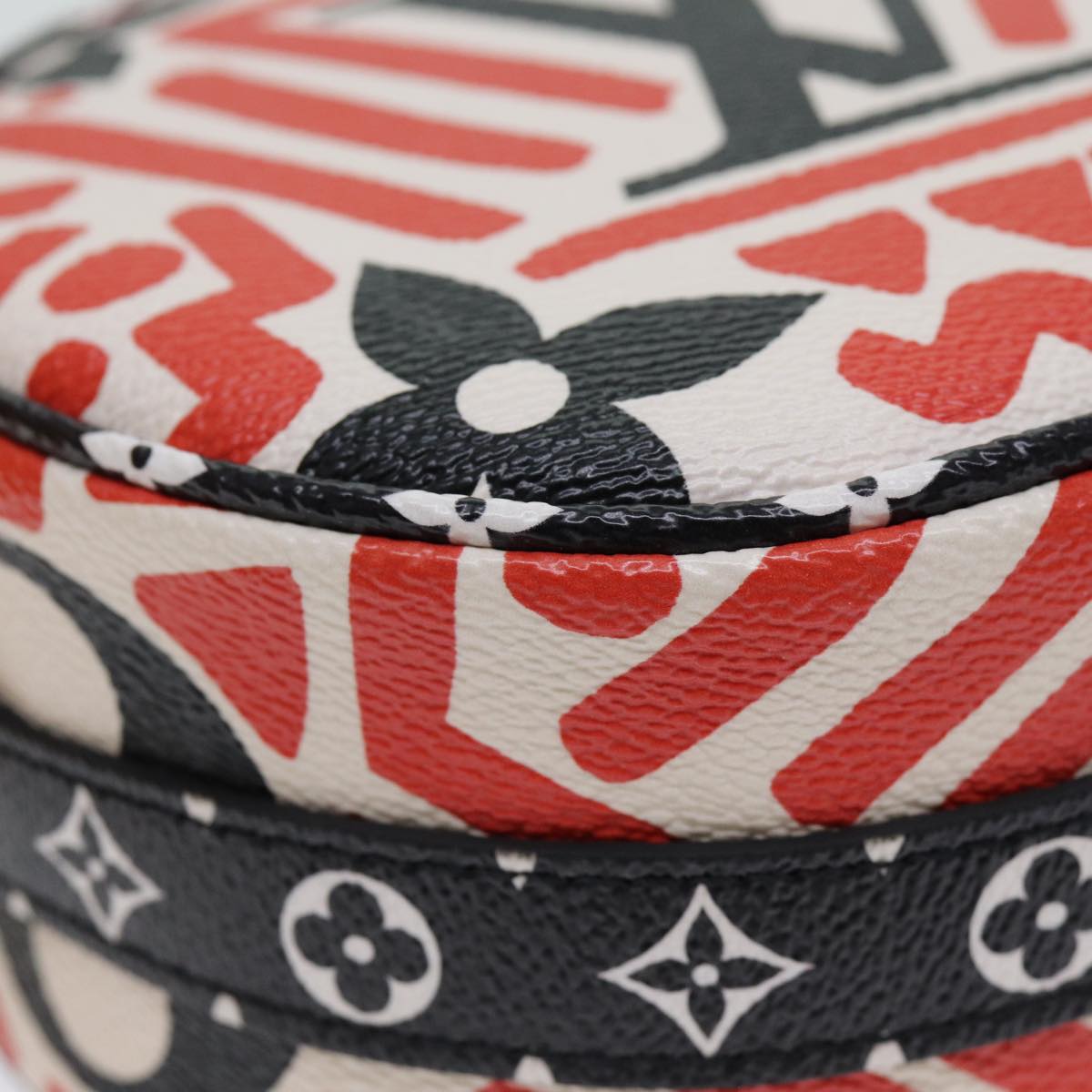 Louis Vuitton Boîte Chapeau Souple, luxury Louis Vuitton hat box