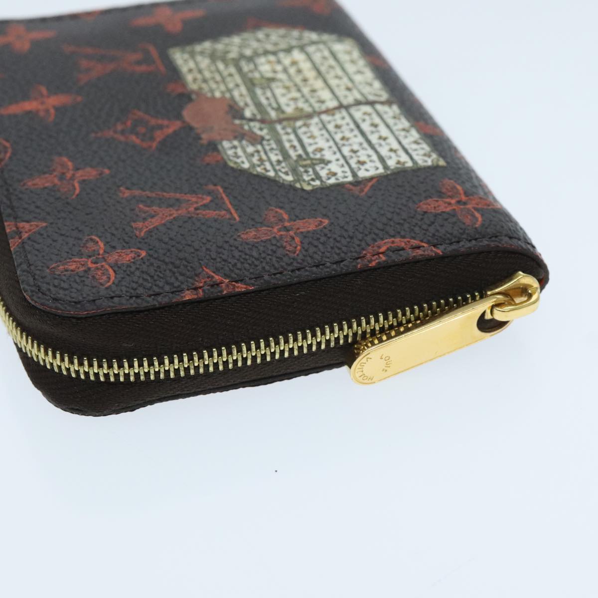 Louis Vuitton Coin Purse – Compact & Stylish Wallet