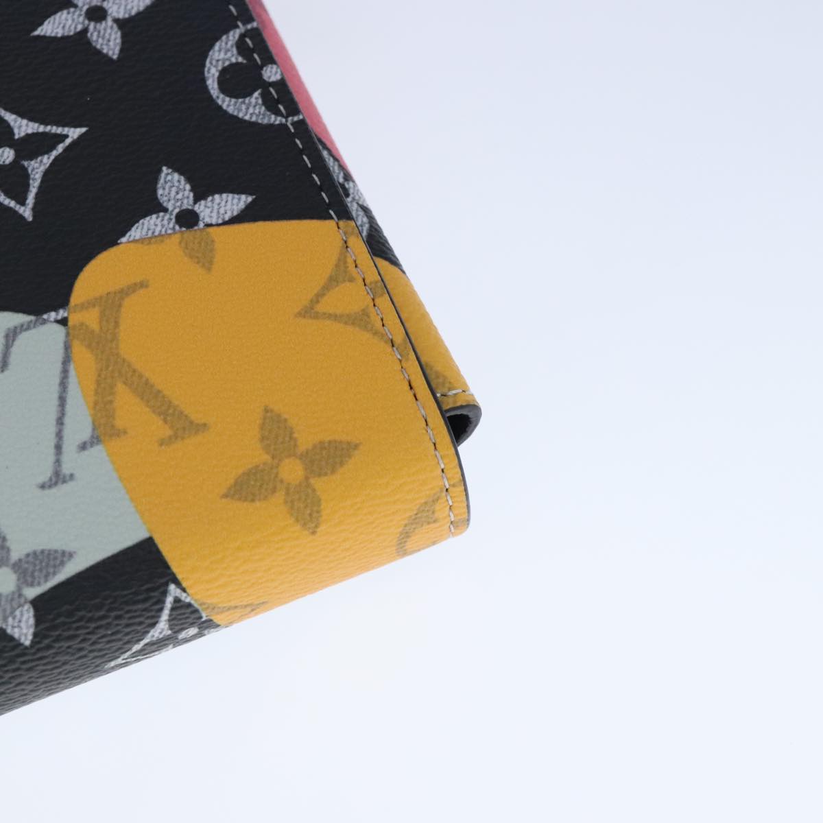 Louis Vuitton luxury bags, Louis Vuitton fashion, Louis Vuitton accessories