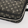 Louis Vuitton Pochette Bag – Chic & Versatile