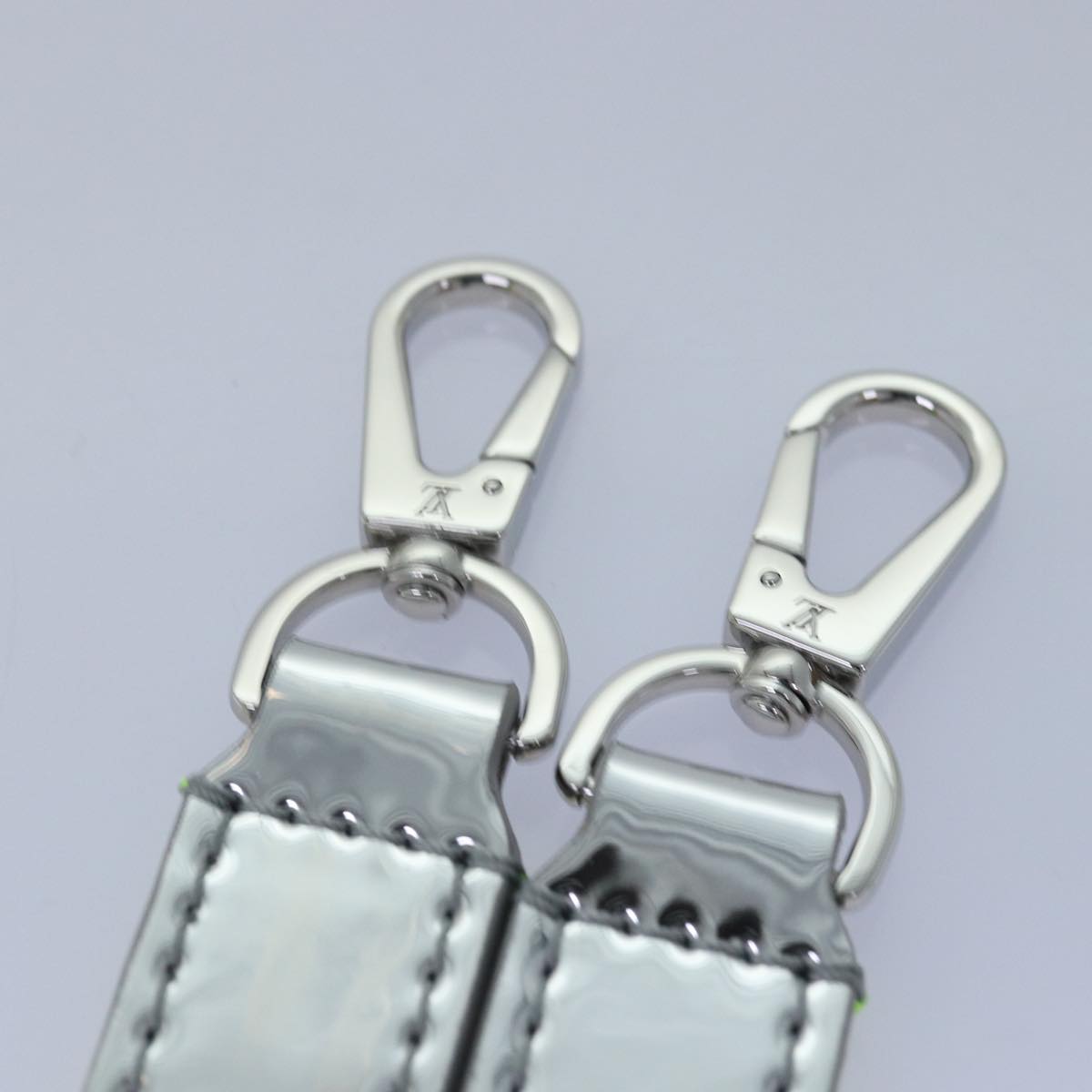 Louis Vuitton Capucines Premium Handbag