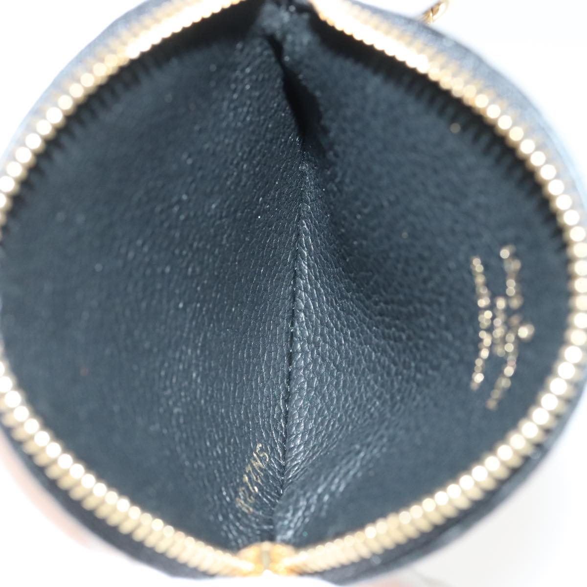 Louis Vuitton fashion, Louis Vuitton bags, Louis Vuitton luxury accessories
