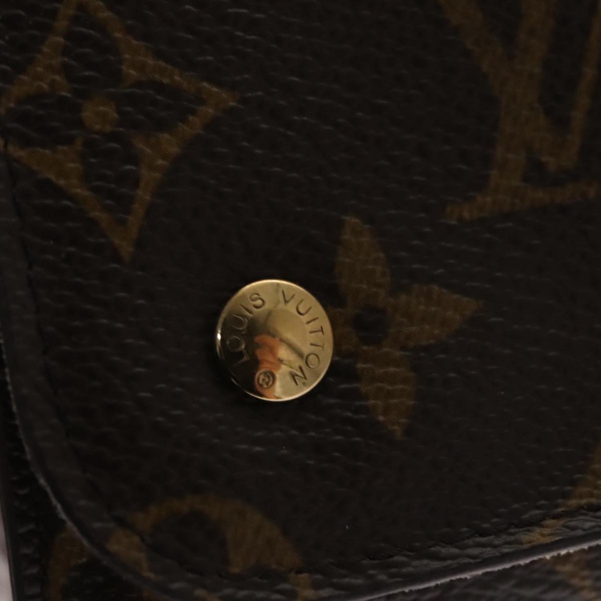Louis Vuitton Luxury Bags, Wallets & Accessories