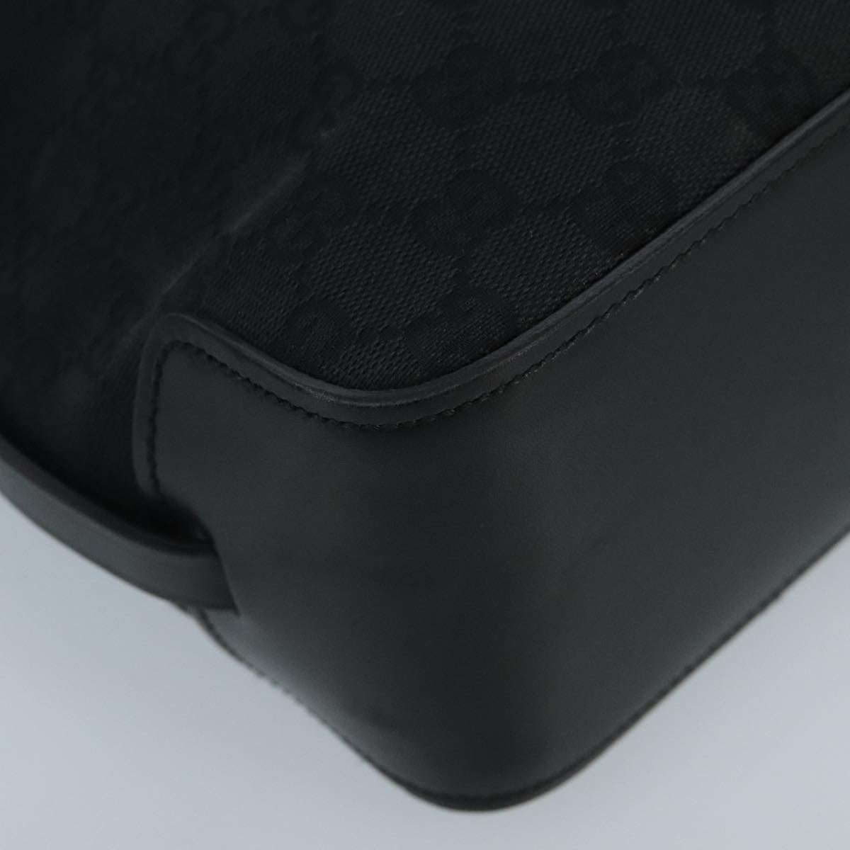 Designer Gucci bags, luxury Gucci fashion, Gucci handbags