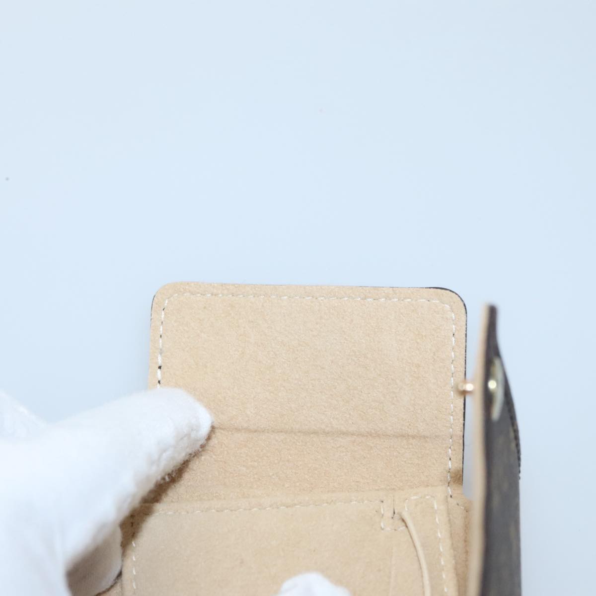 Louis Vuitton Jewelry Case – Luxury Travel Organizer for Accessories