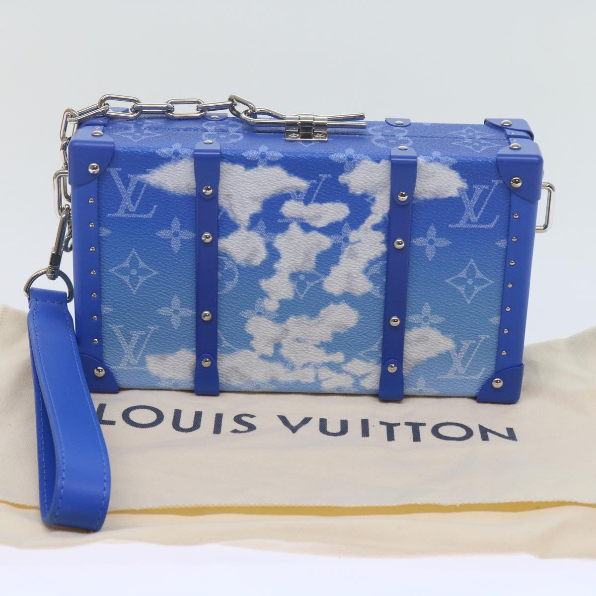 Louis Vuitton Luxury Bags & Accessories