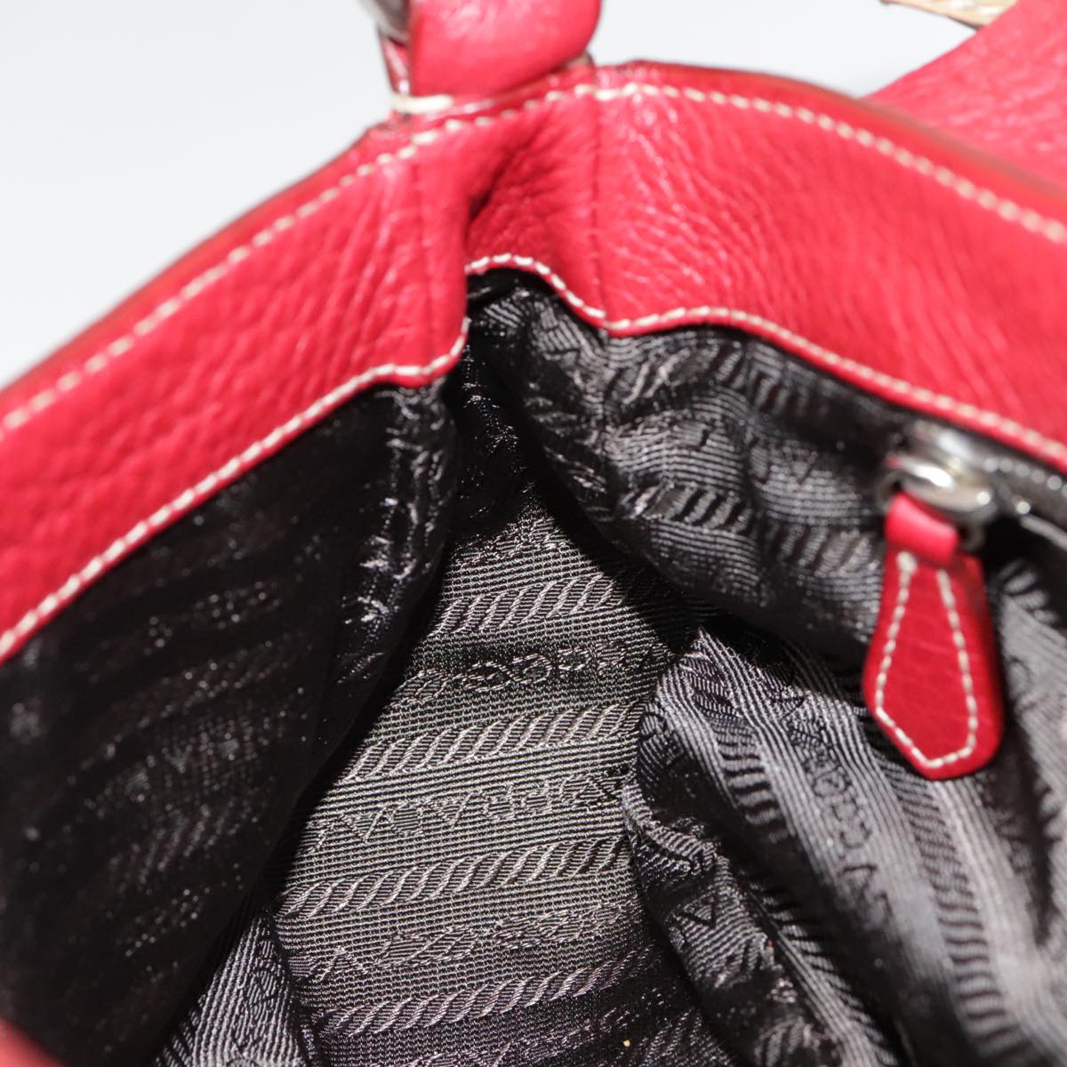 Prada Leather shoulder Bag - My Luxury Labels