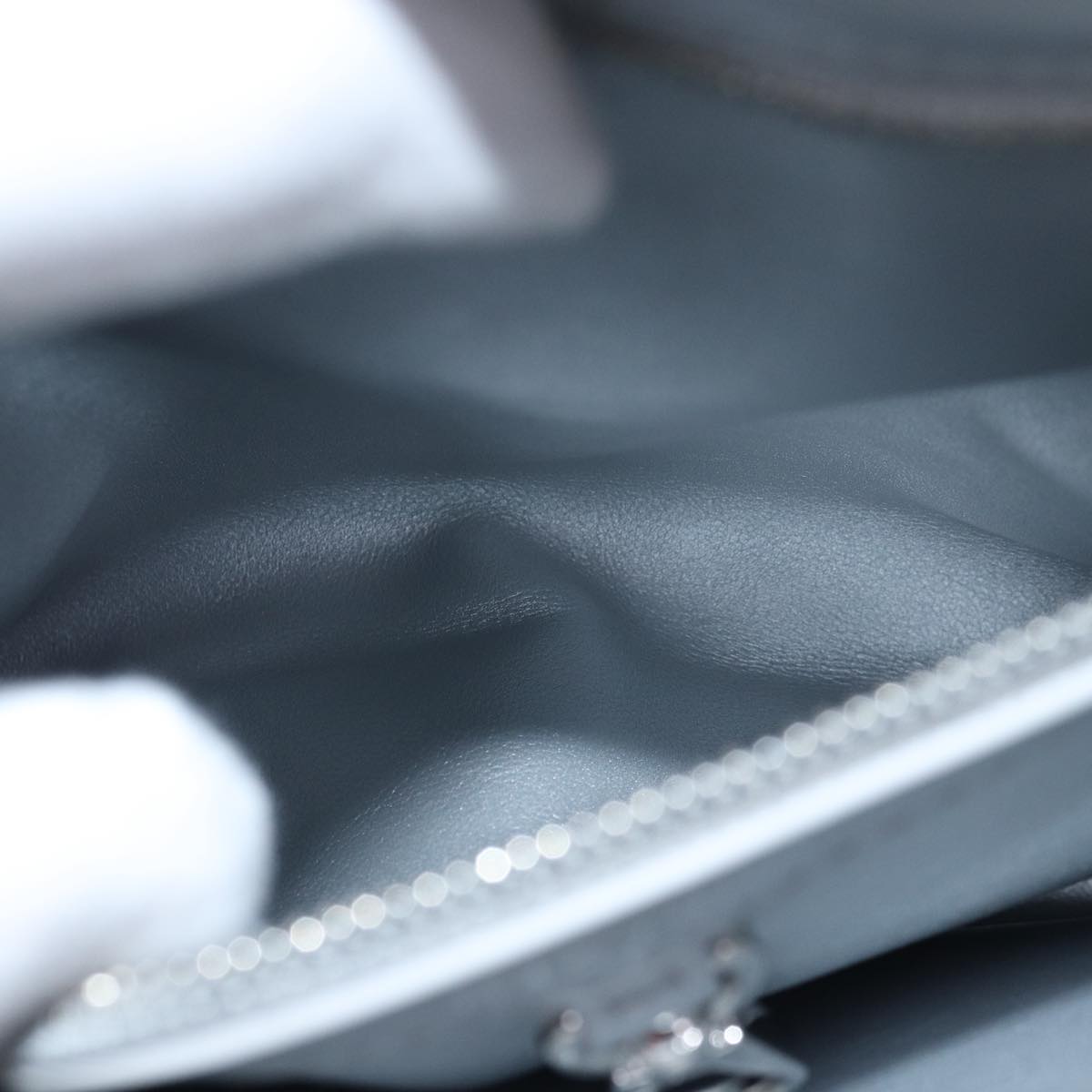 Louis Vuitton Capucines Premium Handbag